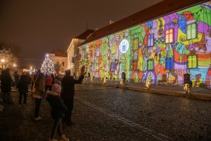 Élő adventi kalendárium, gyerekrajzokból
