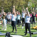 Ezrek a felvonuláson és a Bregyóban: idén is sporttal ünnepelt Székesfehérvár